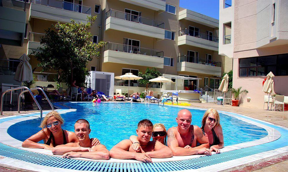 Michel Apartments Cidade de Kos Exterior foto