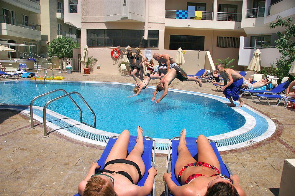 Michel Apartments Cidade de Kos Exterior foto